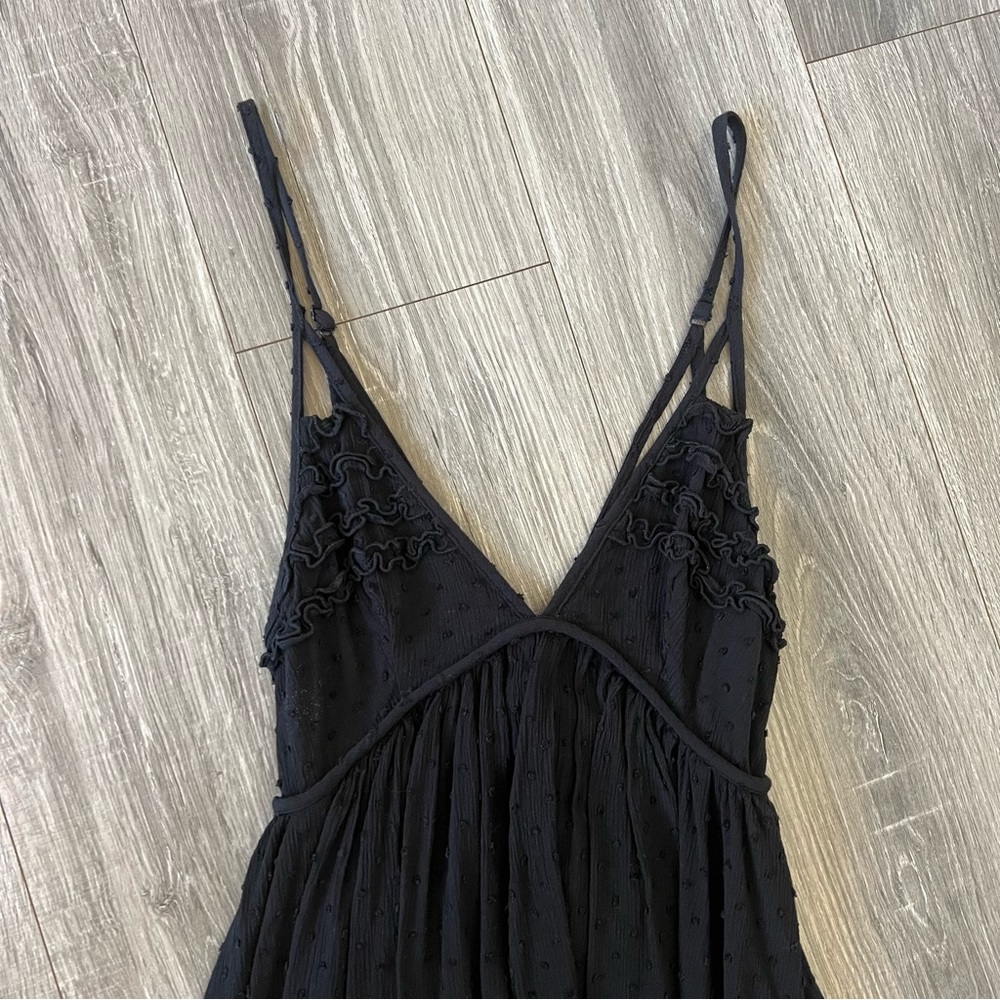Boutique Black Dress - Picture 3 of 5